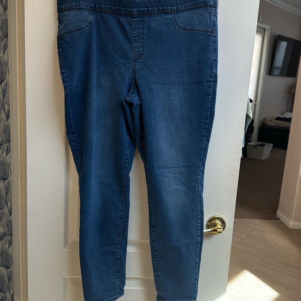 Old navy jeans
